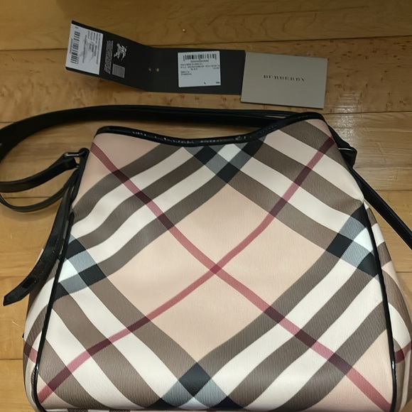 Burberry Nova Small Canterbury tote with wallet insert. - Picture 4 of 9